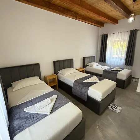 Te Tata بيت ضيافة ثيث